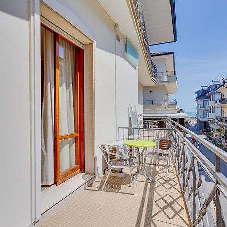 Hotel Amalfi Bellaria-Igea Marina Ngoại thất bức ảnh